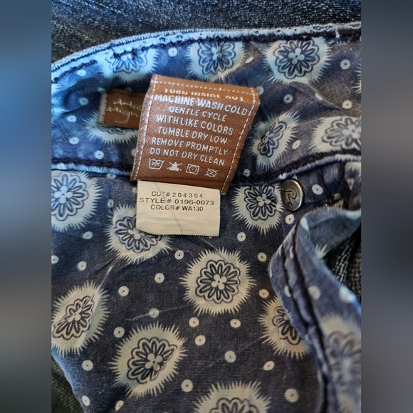 Paige "Hidden Hills" High-Rise Bootcut, women's  size 26 - Picture 11 of 11